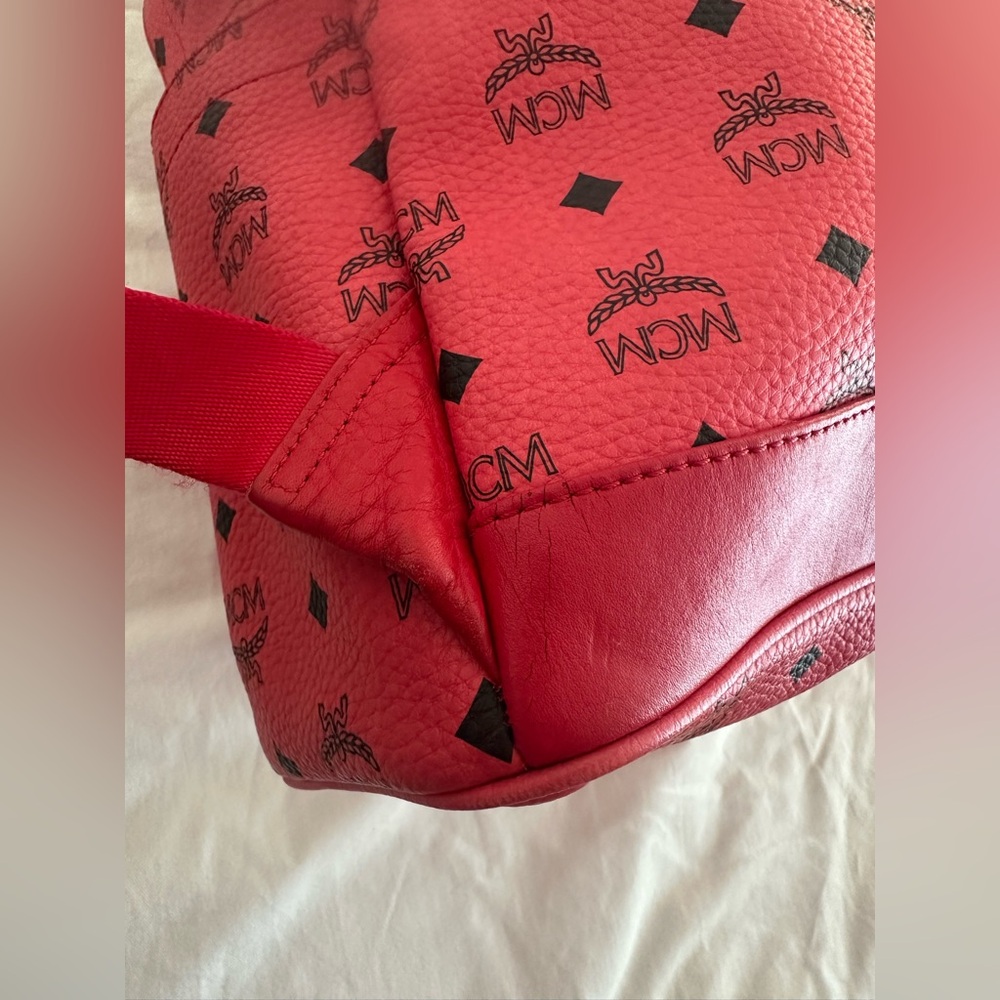 Mcm pink backpack with dust bag - Picture 8 of 16